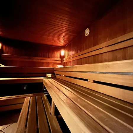 3-room With Sauna And Pool & Walk To Slopes - Jokercard Included Apartment *